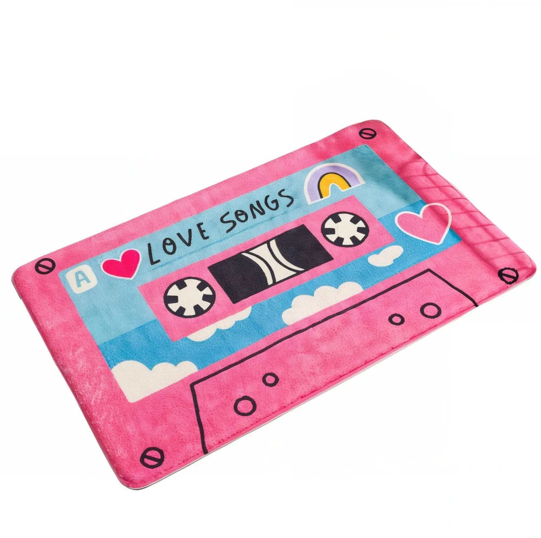 tapis de bain en forme de cassette rétro couleur rose avec les mots love songs dessus