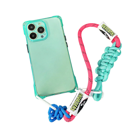 Packshot de la coque iPhone fluo verte avec cordon tressé turquoise et détails INVADERS – fond blanc détouré